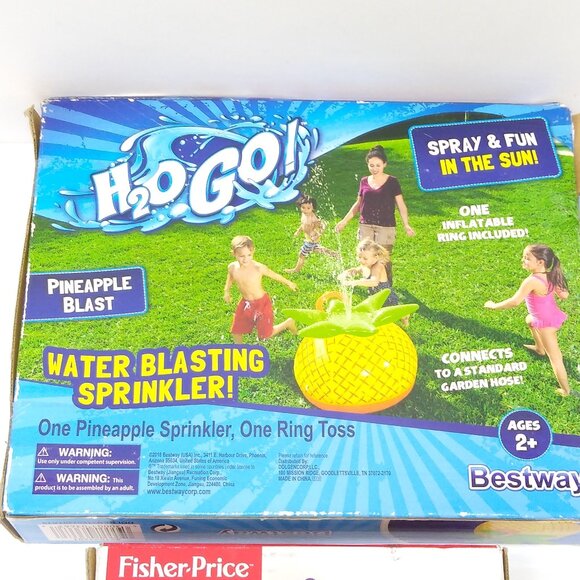 Best Way H20 Go! Water Blasting pineapple Sprinkler & Baby Seat Floaty NWT - Picture 5 of 8